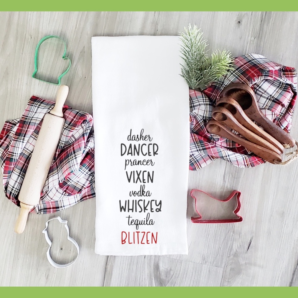 Holiday towels